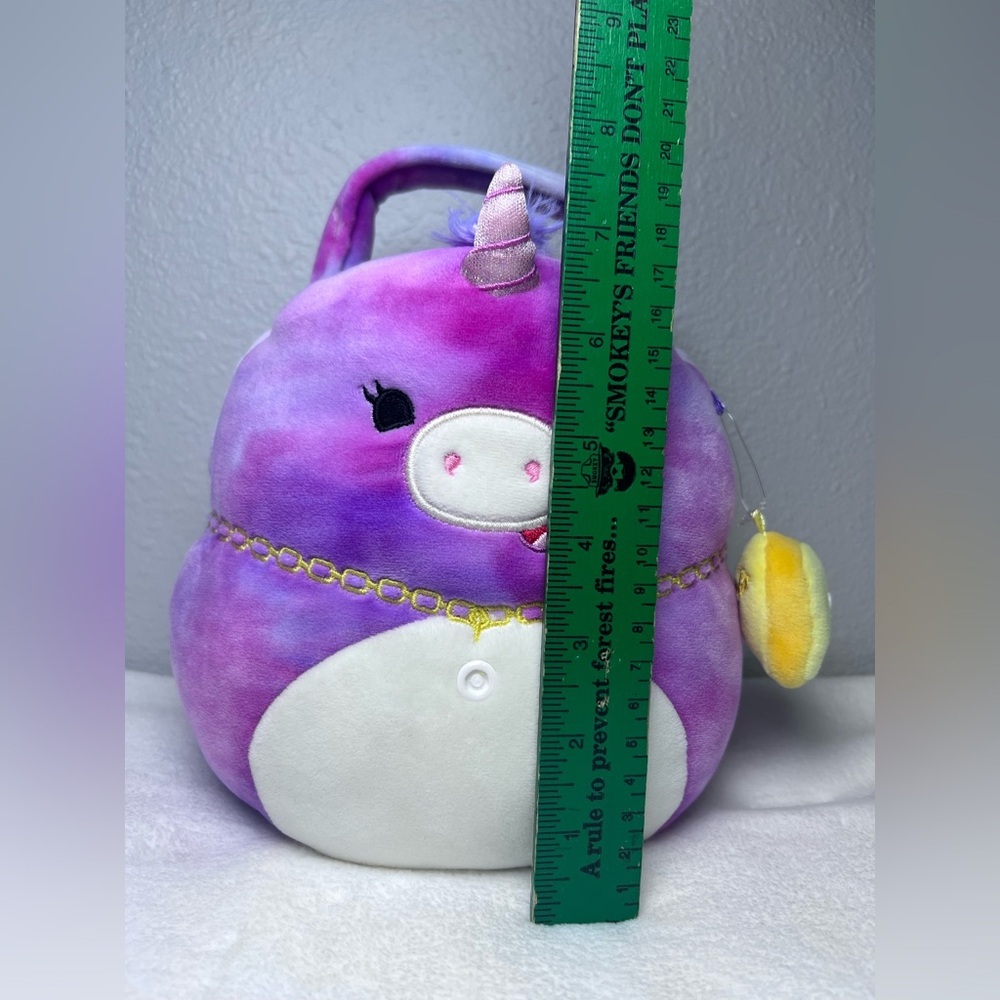 Squishmallows Lola the Unicorn Buddy Bucket (Valentine's 2024) Great for Easter - Picture 5 of 12